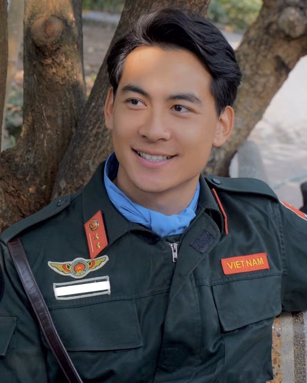 Thế Văn từng tâm sự bản thân là người sống tình cảm, và cũng tiết lộ gu người yêu như sau: "Mình không có tiêu chuẩn hay hình mẫu lý tưởng nào về người bạn gái tương lai cả. Bởi theo mình khi thích hay yêu một ai đó thì mọi tiêu chuẩn đưa ra đều vô nghĩa cả".