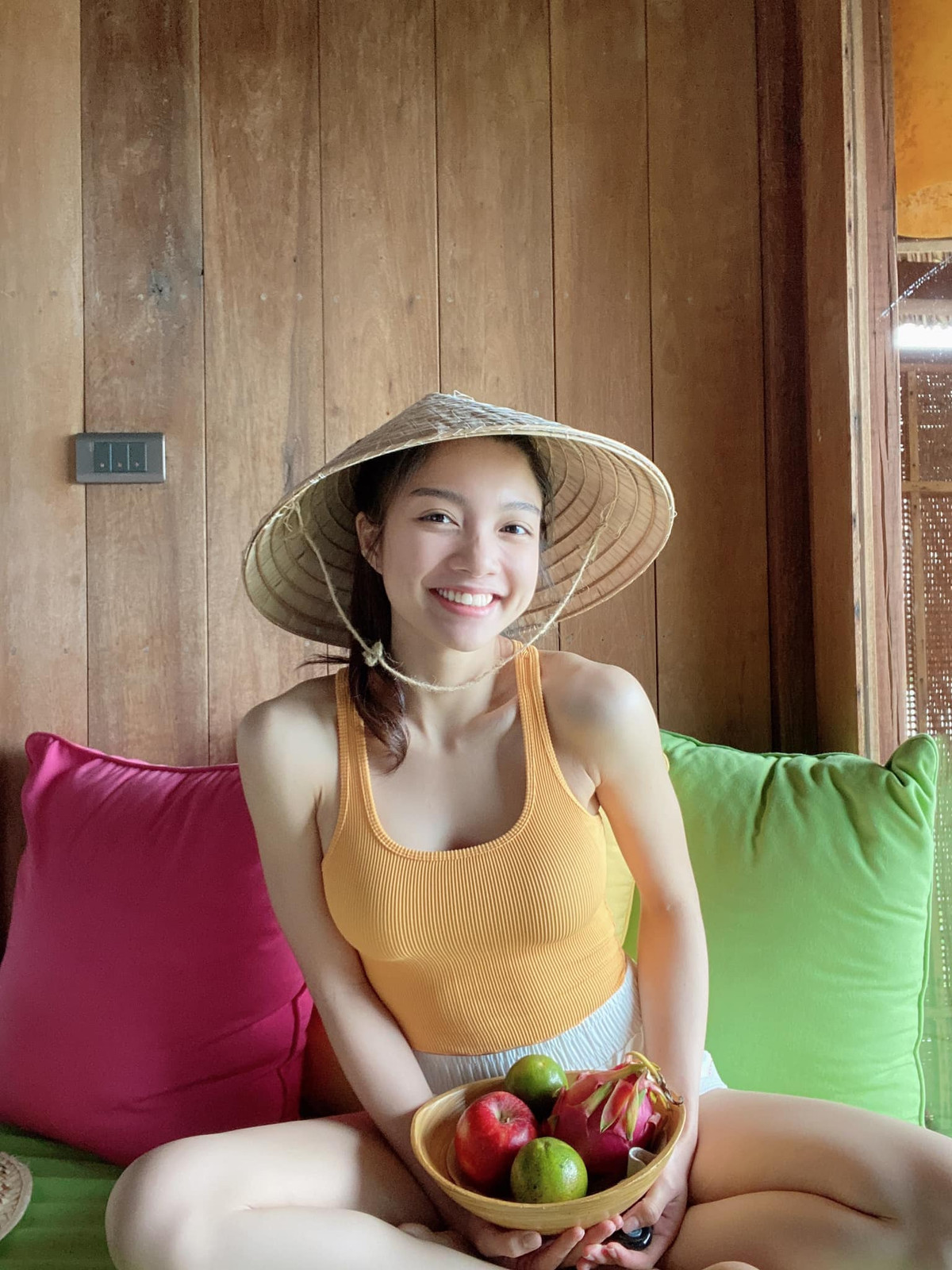 Với Trinh, Yoga đã giúp cô mở ra được một thế giới khác trong con người mình. Cô tìm thấy sự an lạc, và thư thái trong tâm hồn.