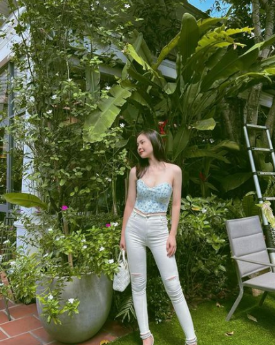 Ngoài ra, nhờ có thân hình nóng bỏng mà Thảo Nguyên có thêm nhiều fan mỗi ngày.