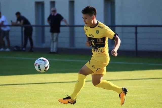 Trước đó, trong trận đấu giữa Pau FC và Rodez ở vòng 11 Ligue 2, chân sút đến từ Việt Nam đã ghi bàn thắng gỡ hòa, giúp Pau FC giữ được 1 điểm quý giá, thoát khỏi nguy cơ bị xuống hạng.