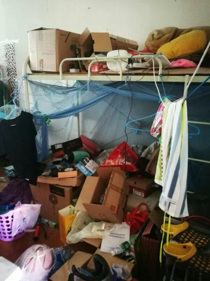 Đa phần những bài đăng về những gương mặt trong làng ở bẩn đều nhận về những lời chê bai từ CĐM.