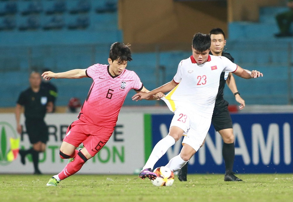 Thang nhe U20 Han Quoc, U23 Viet Nam con nhieu viec truoc SEA Games-Hinh-4