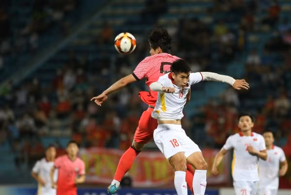 Thang nhe U20 Han Quoc, U23 Viet Nam con nhieu viec truoc SEA Games-Hinh-2