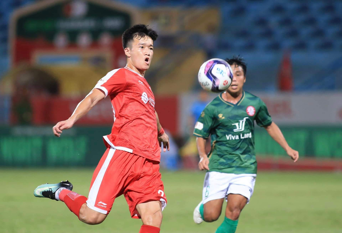 Ve san nha, Viettel lay lai cam giac thang tai V-League 2022