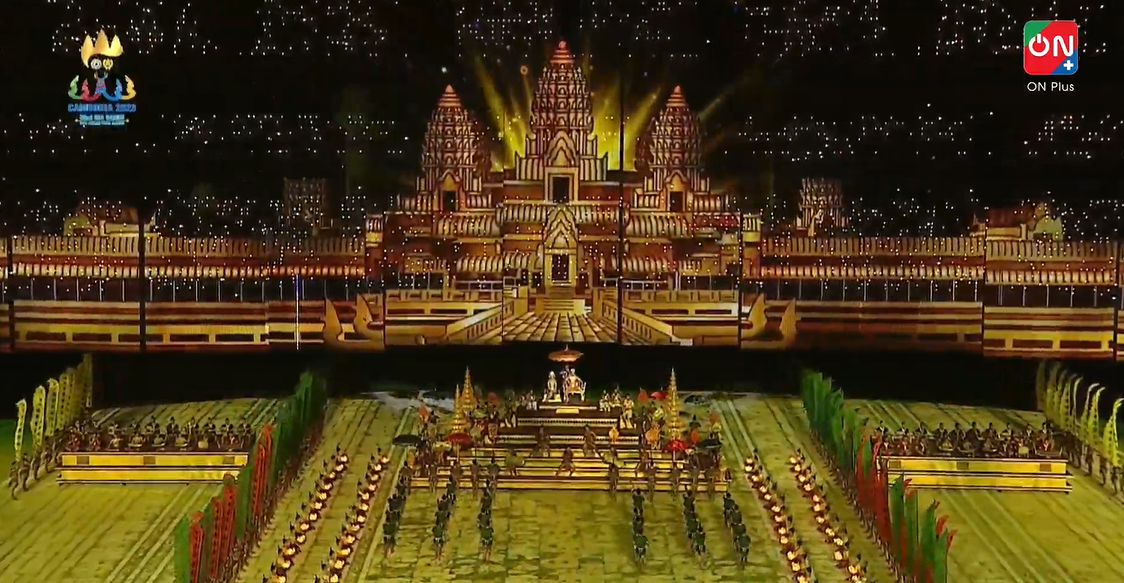 Le khai mac SEA Games 32: Man nhan bua tiec cong nghe Hologram-Hinh-42