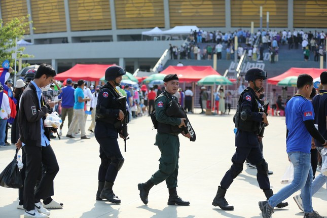 Le khai mac SEA Games 32: Man nhan bua tiec cong nghe Hologram-Hinh-66