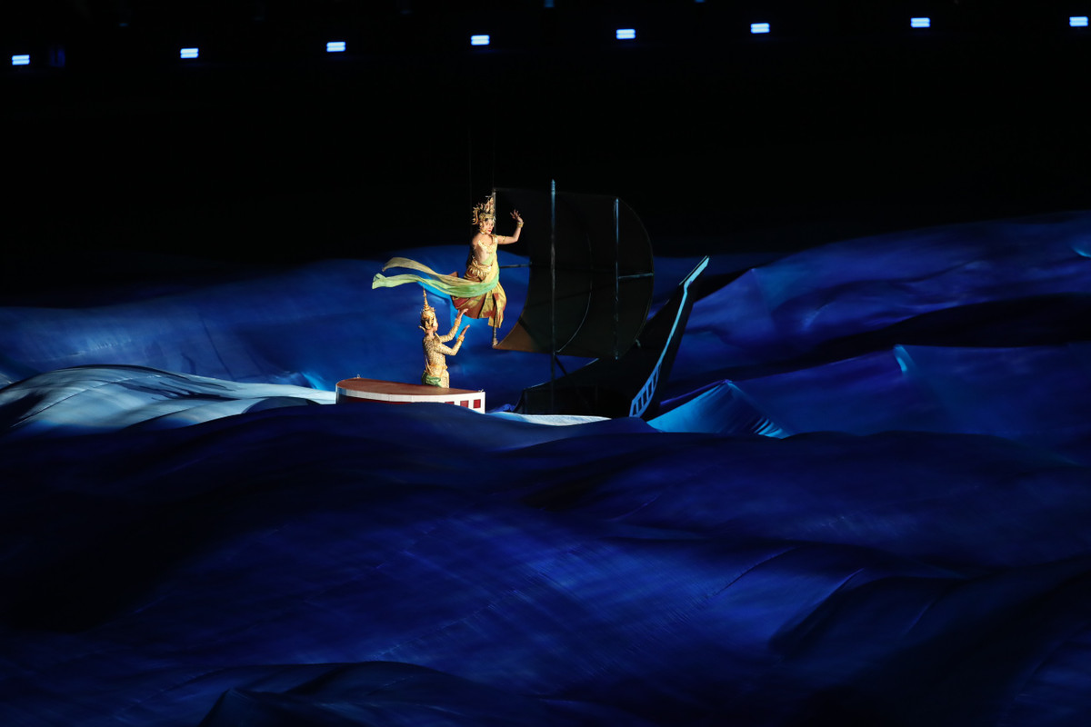 Le khai mac SEA Games 32: Man nhan bua tiec cong nghe Hologram-Hinh-44
