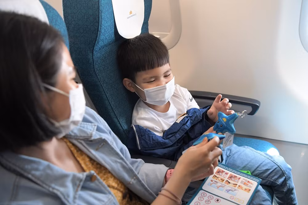 Theo tìm hiểu, “Chuyến bay sao biển” đều có chung điểm đến là Phú Quốc - nơi có làng chài Rạch Vẹm được mệnh danh là “Vương quốc sao biển”.