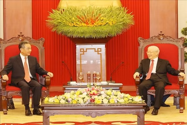 Tong Bi thu Nguyen Phu Trong tiep Uy vien Quoc vu, Bo truong Bo Ngoai giao Trung Quoc