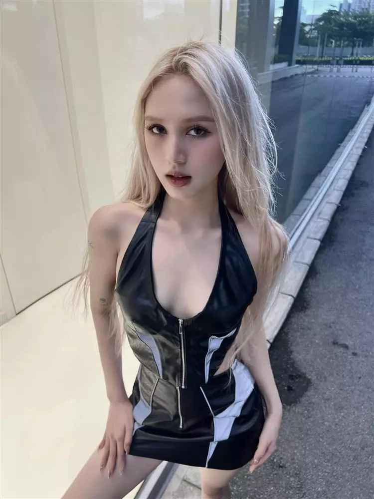 Vốn nổi tiếng sở hữu vẻ đẹp lai nên mỗi lần đăng ảnh, hot girl Xoài Non (tên thật Trang Phạm, SN 2002) luôn nhận về sự quan tâm lớn của dư luận.