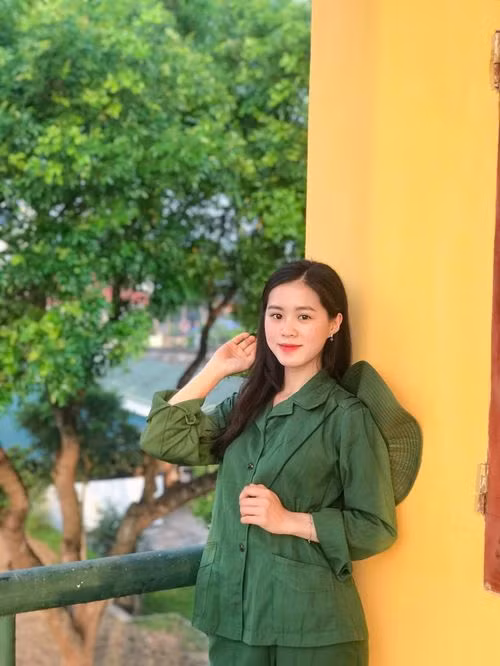 Sở hữu gương mặt thu hút nhưng khi được hỏi có muốn trở thành một mẫu ảnh không thì Ngọc Diệp lại từ chối vì cho rằng, bản thân vẫn còn nhiều khuyết điểm nên khá tự ti khi thử sức trong lĩnh vực này.