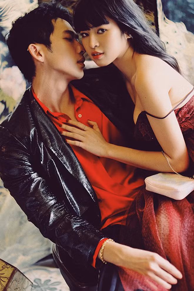 Tuy nhiên ngay sau đó, Khánh Vân và Tuấn Trần đã đồng loạt phủ nhận, khẳng định họ chỉ là bạn bè, đồng nghiệp tốt của nhau.