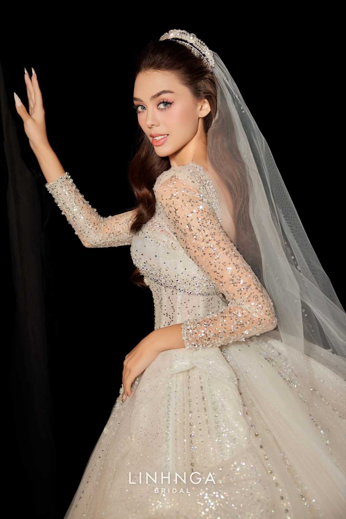 Cứ đến ngày nghỉ dù chỉ 1 ngày, 2 ngày nhưng Tiến Dũng vẫn tranh thủ về với vợ con. Đó cũng là lý do Dianka hạnh phúc và ngày càng yêu chồng nhiều hơn.