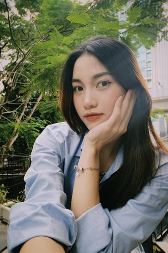 Mặc dù sở hữu nhan sắc xinh đẹp nhưng Phương khá thận trọng khi đăng tải hình ảnh cuộc sống cá nhân.