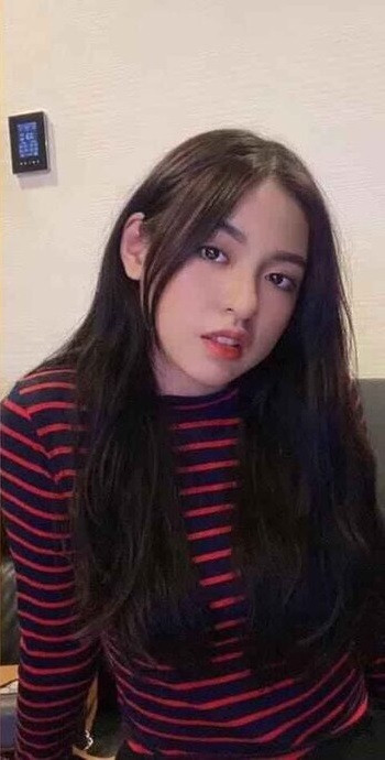 Thậm chí, một số người còn dùng những hình ảnh "kém sắc" của Thanh Tâm trước đó để "cà khịa" cô nàng 9X.