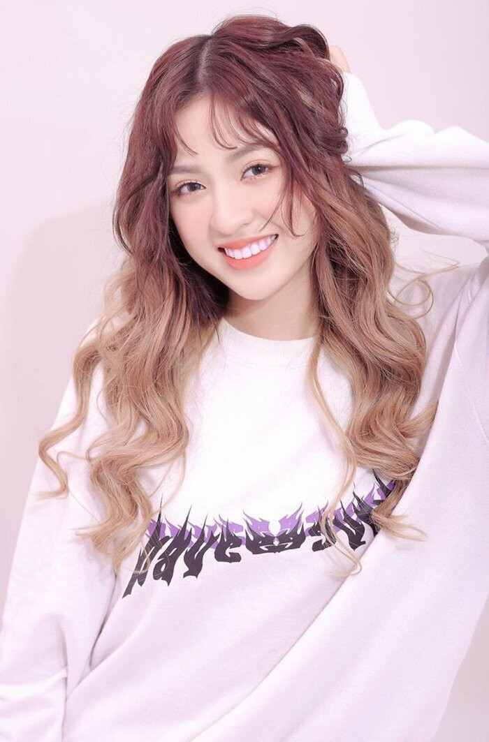 Tuy nhiên, Thanh Tâm cũng nhận về không ít ý kiến trái chiều, cho rằng đây chỉ là sản phẩm của photoshop.