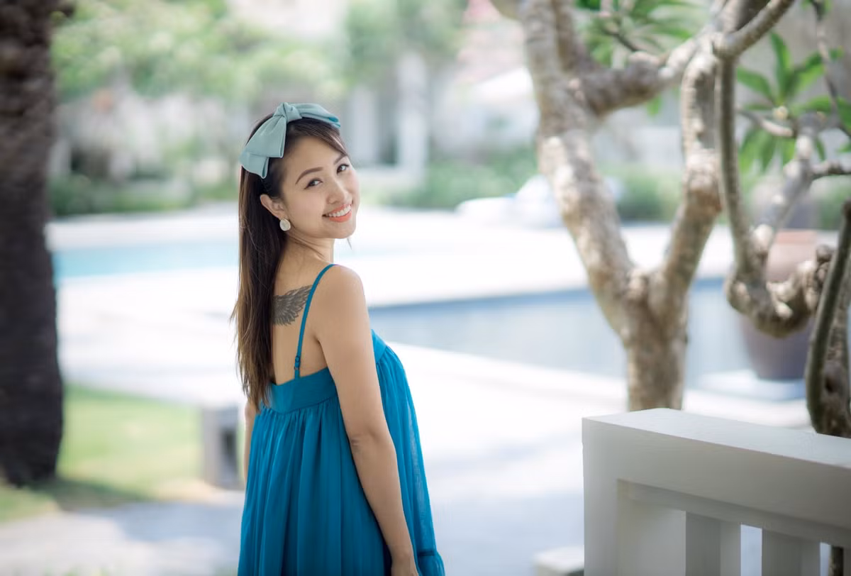 Những bài viết trên trang cá nhân từ phía người đẹp đình đám một thời đều nhanh chóng nhận lương tác mạnh mẽ của cư dân mạng.