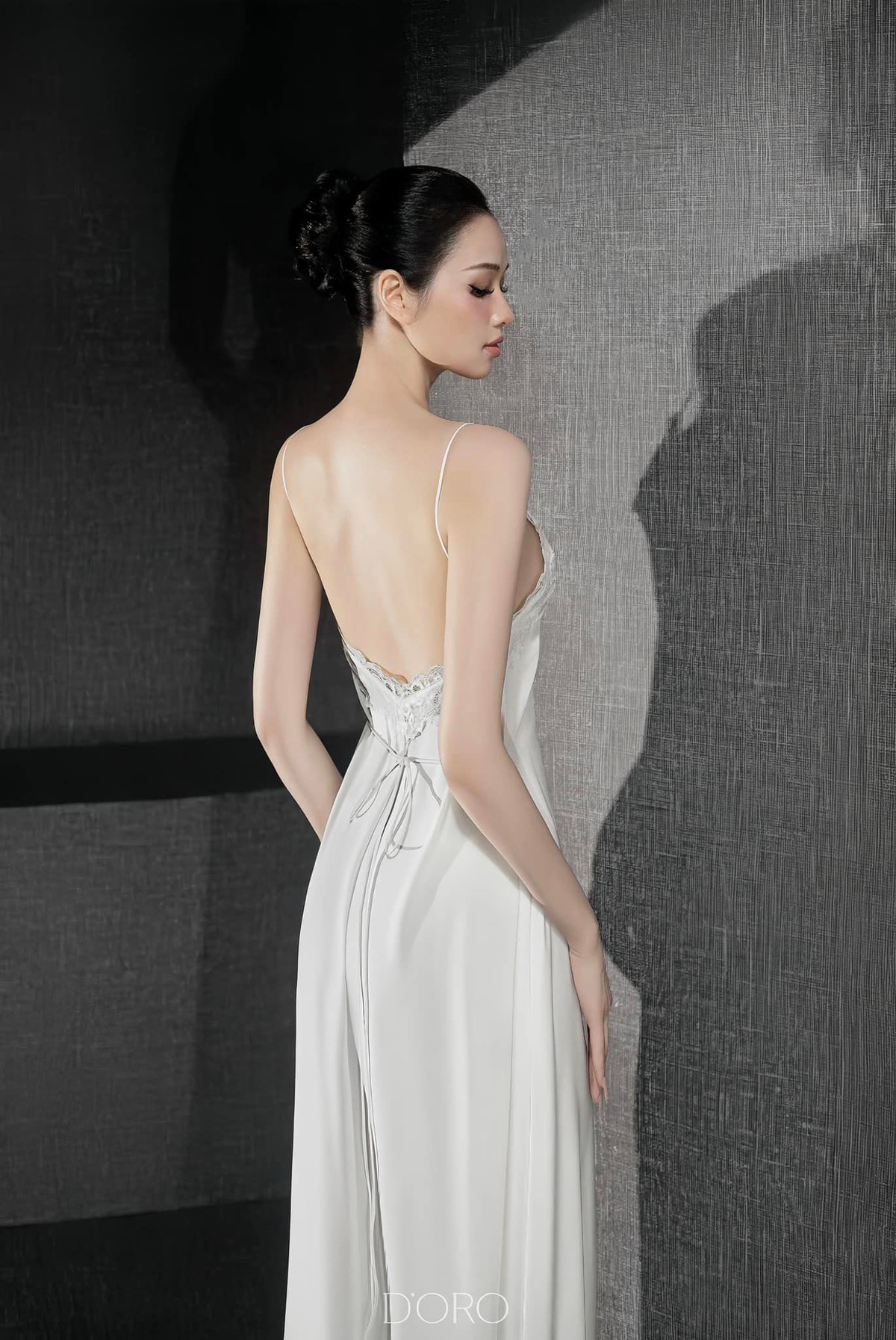 Tâm Tít chia sẻ cô hạnh phúc với những điều giản đơn khi làm vợ làm mẹ, vui vẻ bên gia đình nhỏ và không nuối tiếc hào quang quá khứ.