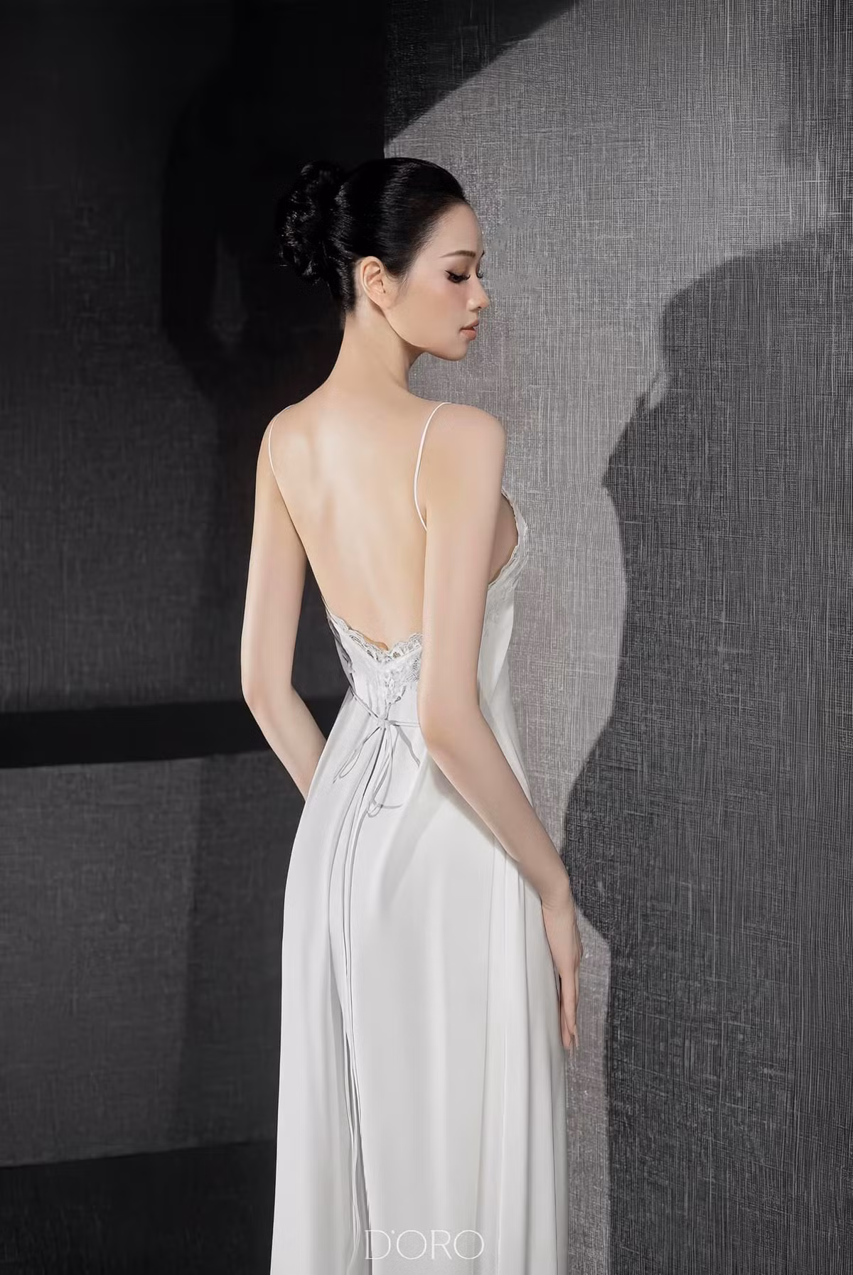 Tâm Tít chia sẻ cô hạnh phúc với những điều giản đơn khi làm vợ làm mẹ, vui vẻ bên gia đình nhỏ và không nuối tiếc hào quang quá khứ.