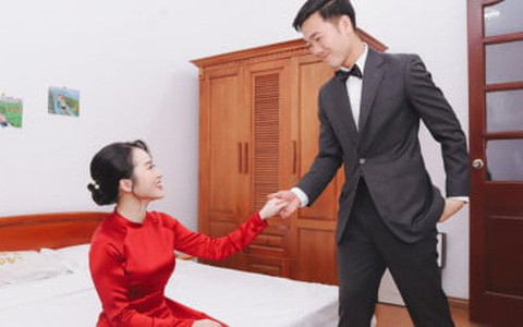 Được biết trước khi đính hôn, Xuân Trường và Nhuệ Giang đã có hơn 6 năm ở bên nhau.