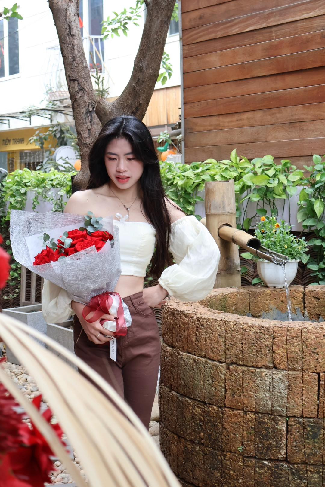 Điểm chung của hai cầu thủ là sở hữu tốc độ cực nhanh, Văn Toàn và Thanh Nhã cùng là cầu thủ chạy cánh và có biệt danh là “đứa con của thần gió” hay “cơn lốc đường biên”.