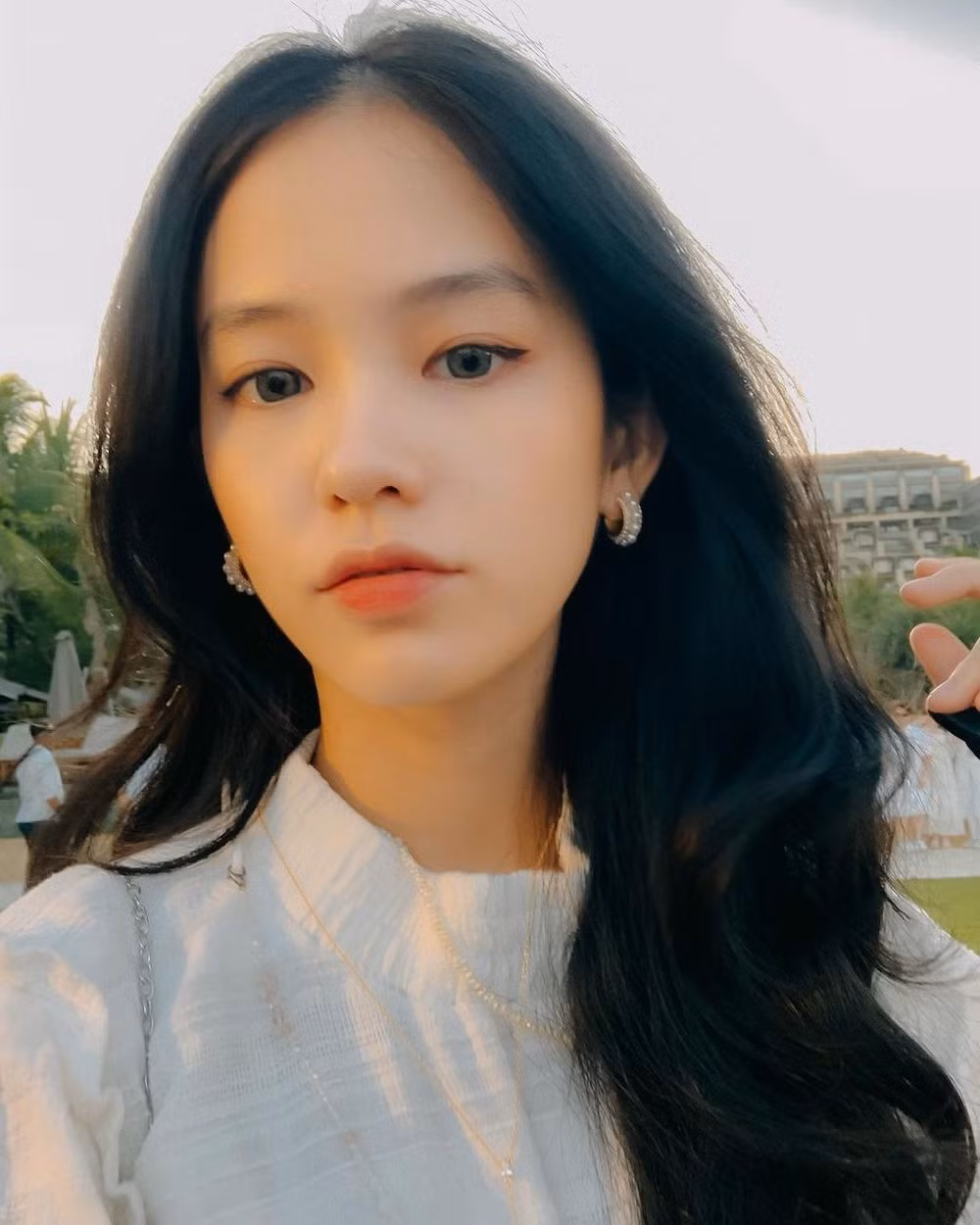 Sau khi tốt nghiệp Ann đã vận dụng những kiến thức mình học được trên ghế nhà trường để tiếp tục theo đuổi ngành luật. Song có thể vì tính chất công việc mà từ đó đến nay, cô không đăng tải bất kì hình ảnh nào liên quan đến công việc về luật của mình lên mạng xã hội.