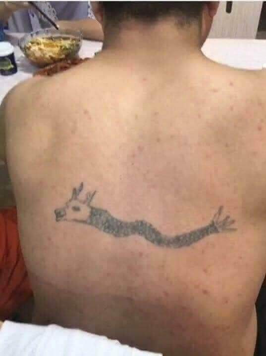 Hầu hết những ai quyết định tạo cho mình một hình xăm, họ thường suy nghĩ rất kỹ về lựa chọn hình ảnh, thông điệp cũng như người thợ xăm thực hiện để gửi gắm.