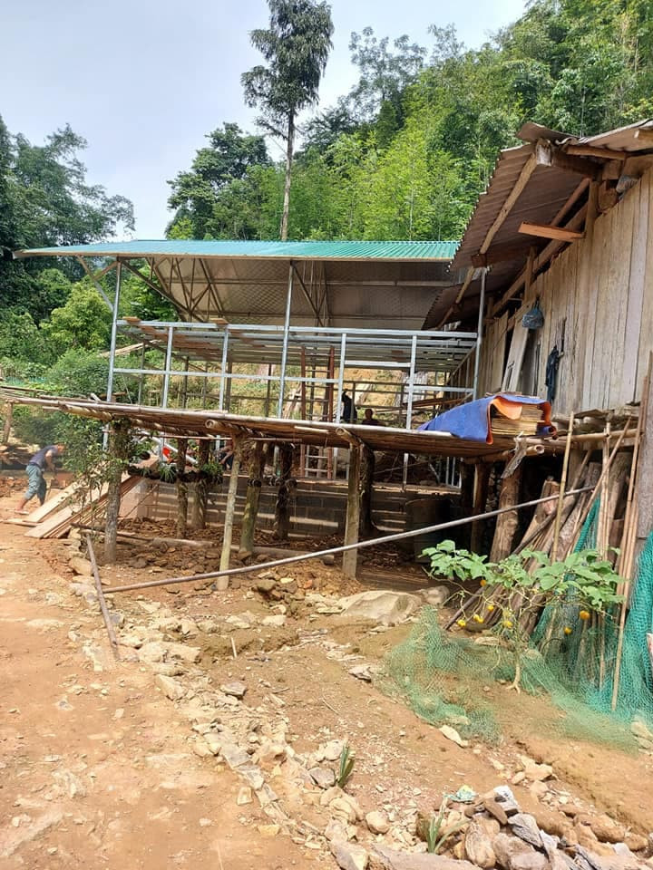 Cụ thể, cô dâu Thu Sao cho biết: "Đây rõ ràng là hình thức câu like không thể nào trắng trợn hơn".