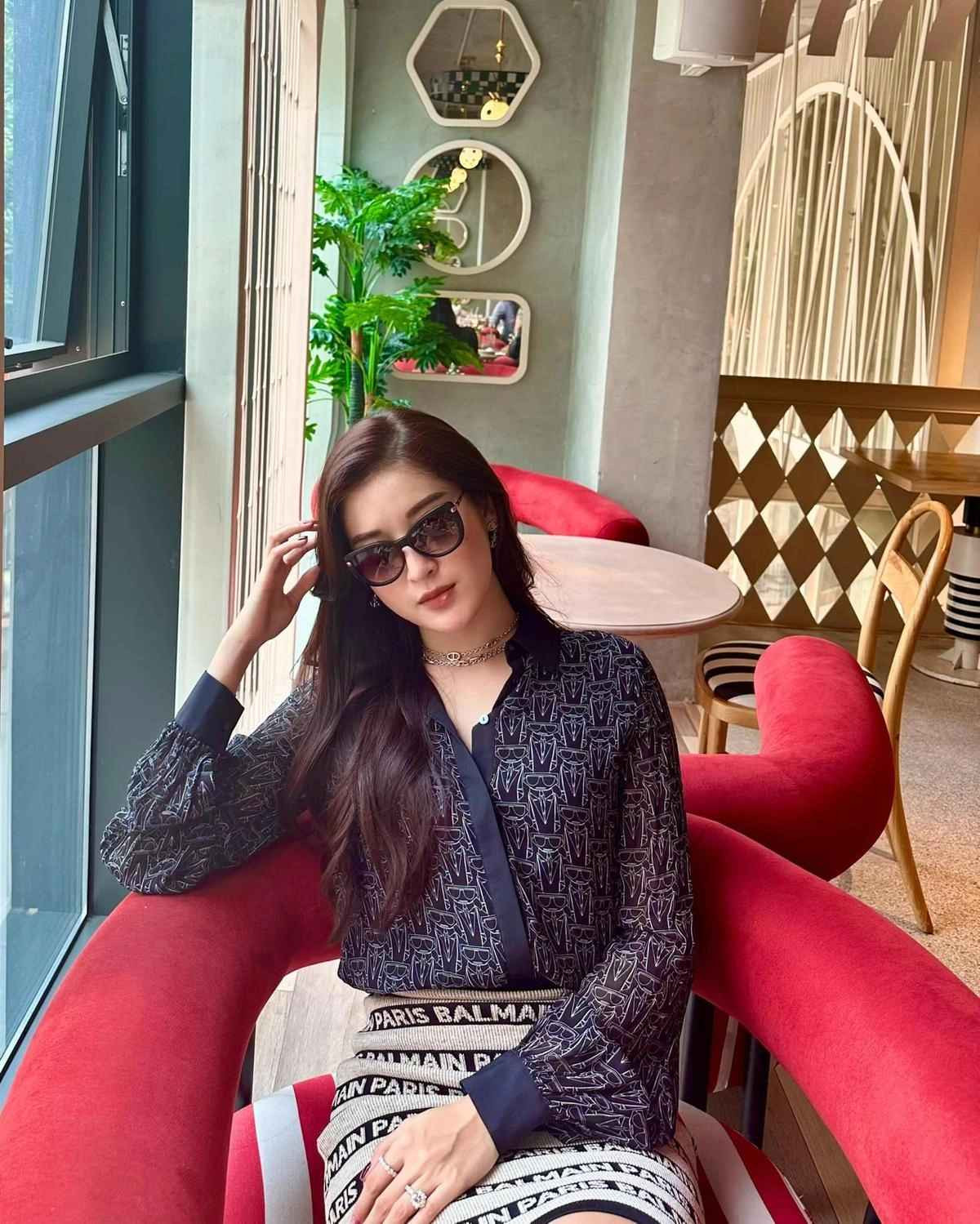 Huyền My đoạt danh hiệu Á hậu 1 Hoa hậu Việt Nam 2014 khi chỉ mới 19 tuổi.