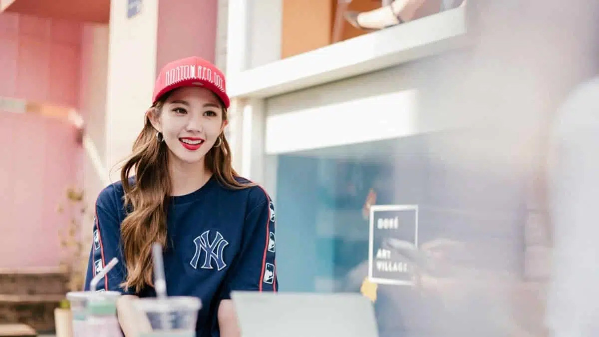 Rock Cha Eun có kết cấu 3 vòng tuyệt đẹp, thân hình thon gọn nên trông cô cao hơn so với chiều cao thực tế.