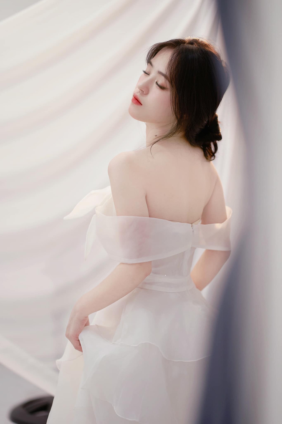 Vàng Thị Sinh còn là Hoa khôi (2018) và Á khôi (2019) giải Bóng bàn - Cúp Hội nhà báo Việt Nam.