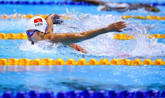 Tài năng và bản lĩnh của kình ngư người Cần Thơ được người hâm mộ Việt Nam yêu mến, tự hào. Cô nhiều lần được đưa vào đề thi cũng như sách giáo khoa và rất nổi tiếng với người dân Việt Nam mọi lứa tuổi.