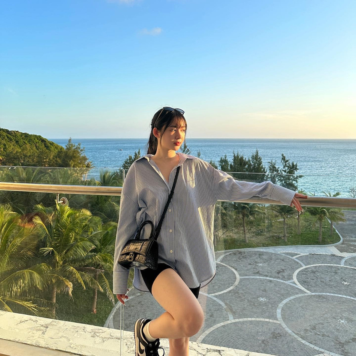 Chia sẻ đôi chút về những dự định trong tương lai, Kim Chung mong muốn bản thân sẽ học tập thật tốt, và sẽ gặt hái được nhiều hơn nữa những thành công trên con đường mà cô nàng đang mong đợi.