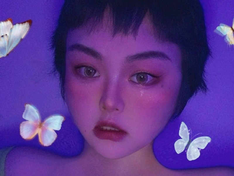 Cụ thể, Tuyết Di vô tình tắt nhầm một filter (hiệu ứng) làm đẹp khiến cho hình ảnh xinh đẹp, cá tính sụp đổ.