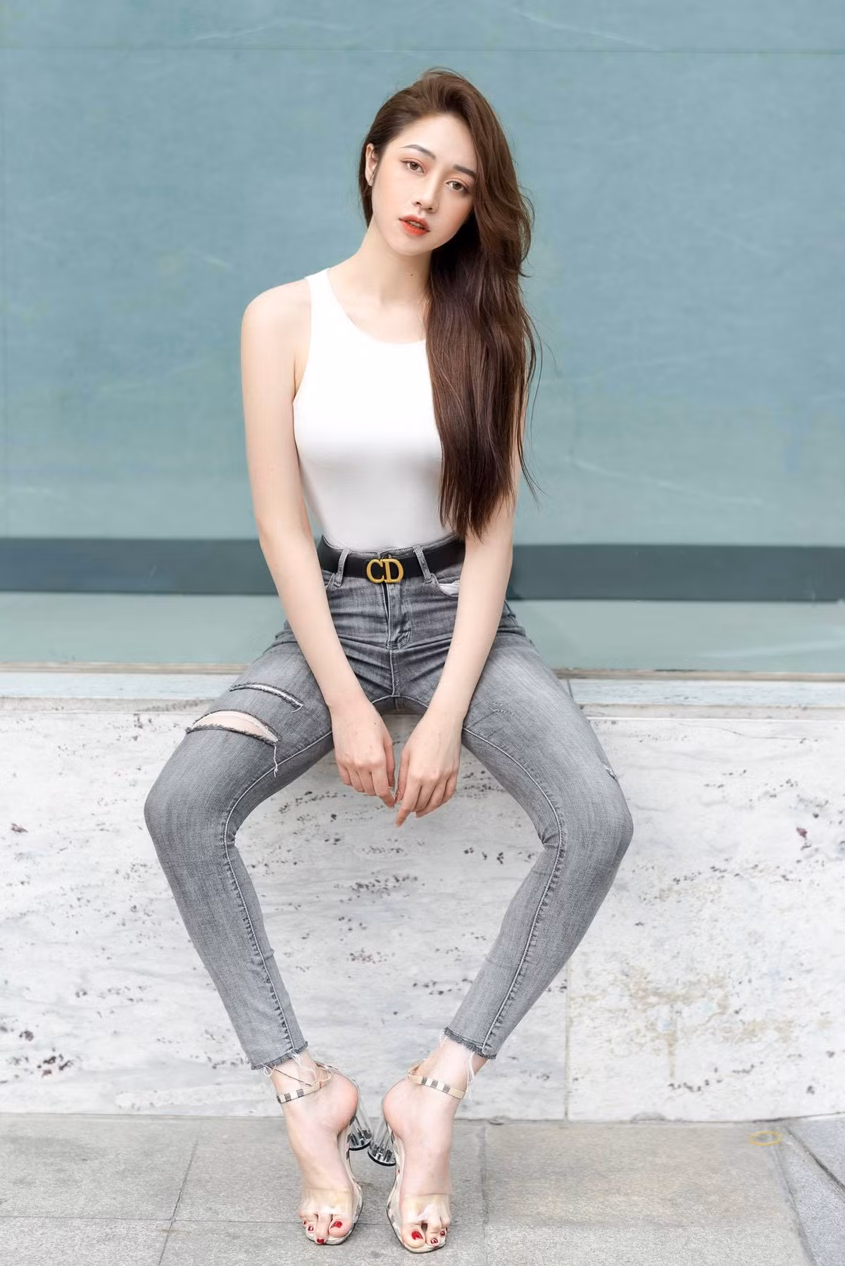 Bên cạnh nổi tiếng nhờ nhan sắc, Hằng Habi còn là người mẫu được nhiều nhiếp ảnh gia "book show".