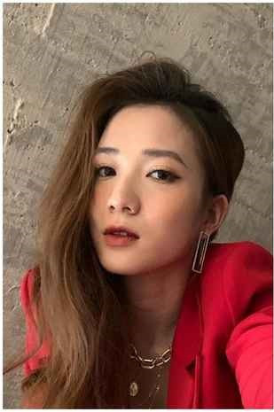 Một cực phẩm nhan sắc khác trong lòng netizen là Trâm Anh - vợ JustaTee.