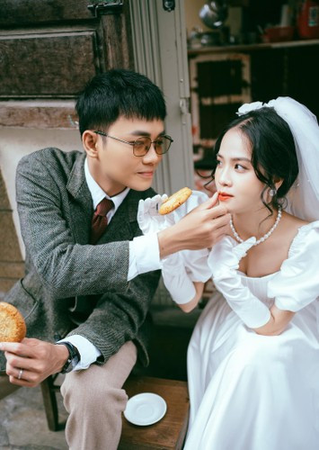 Tính đến nay, Huyền My và Anh Tú đã có 3 tháng về chung nhà. Hiện họ chưa sinh con vì muốn tận hưởng cuộc sống vợ chồng son.