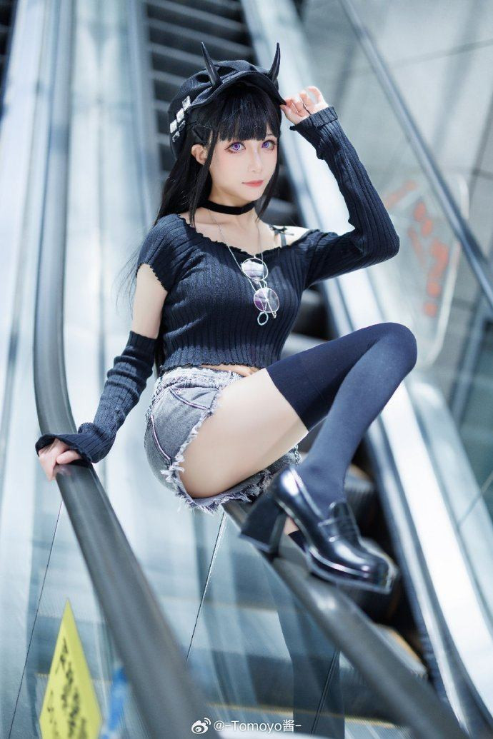 Tác phẩm này của Tomoyo chắc chắn sẽ làm hài lòng cả những fan khó tính nhất của Honkai: Star Rail.