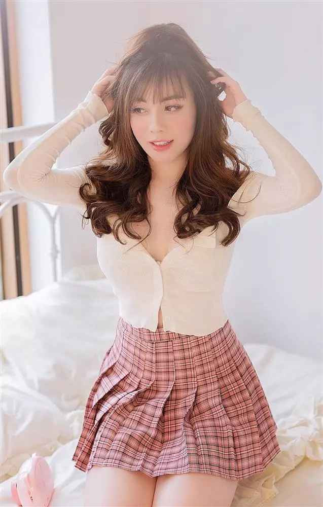 Hình ảnh nóng bỏng của nữ giảng viên Âu Hà My.