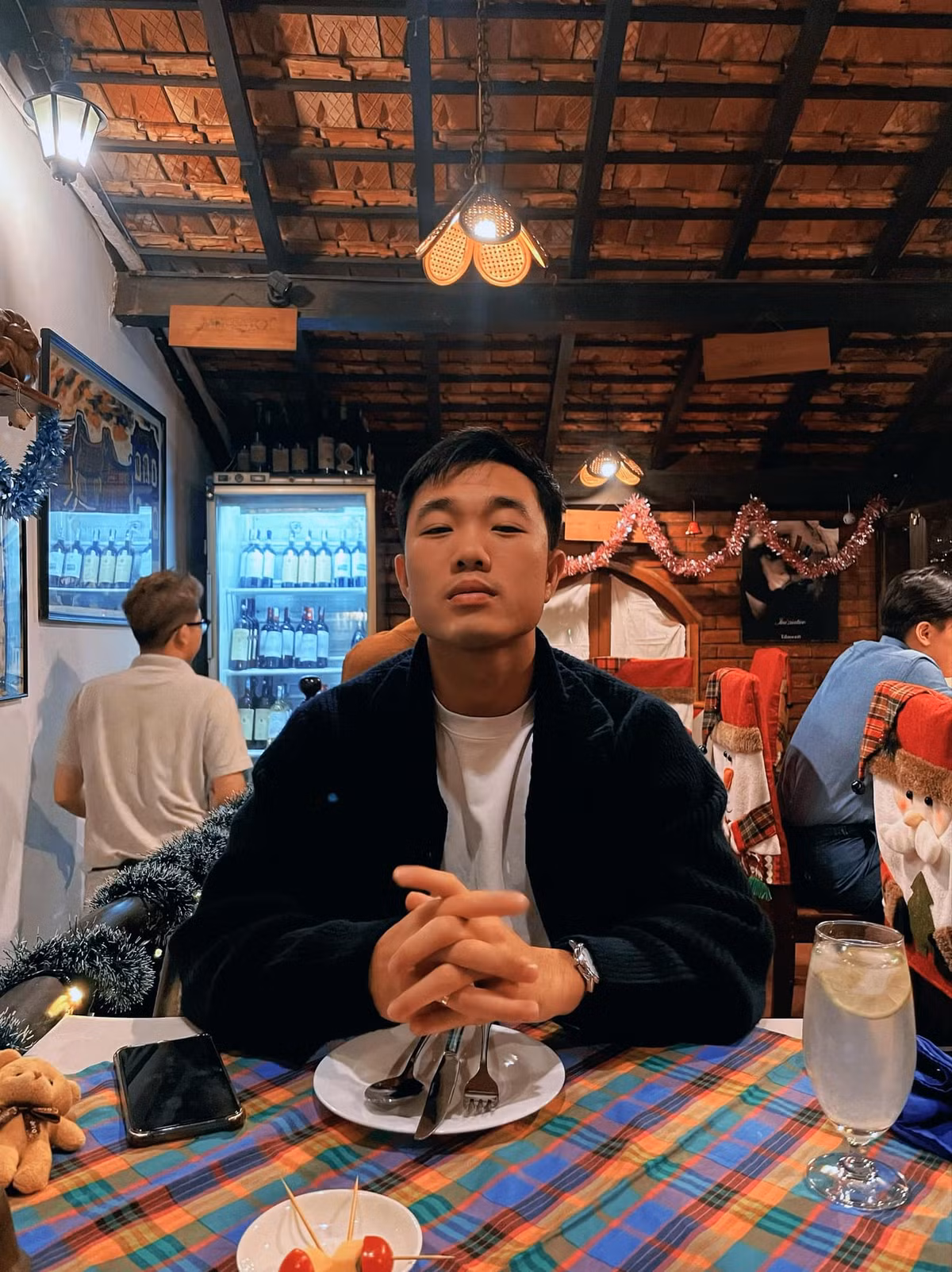 Khi chồng quá bận bịu với việc thi đấu, Ngô Mai Nhuệ Giang chính là người quán xuyến công việc kinh doanh.