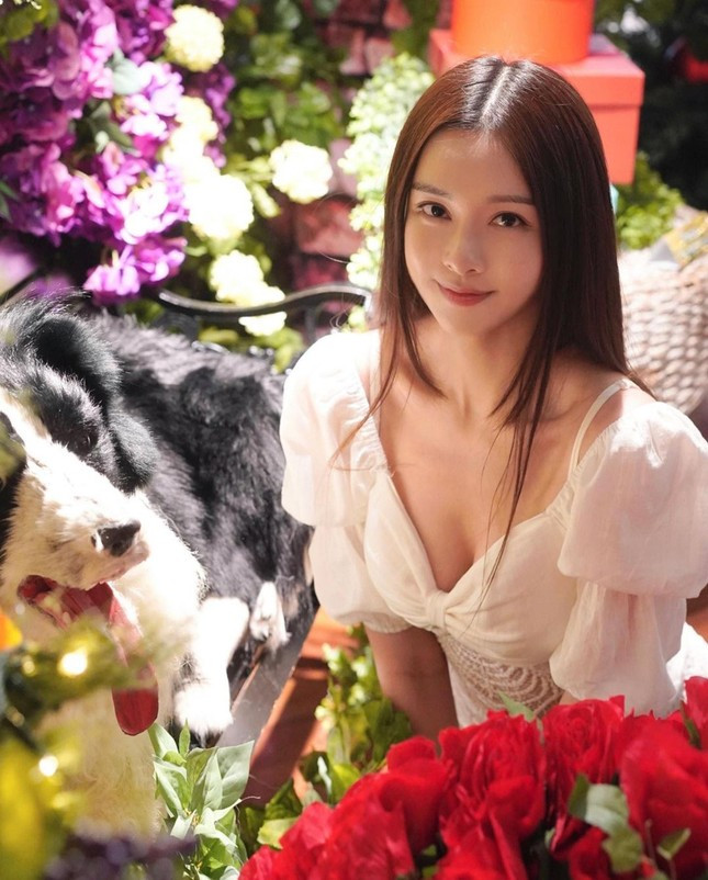 Được biết, Lý Nguyên Linh cao 1m70 và có tỷ lệ mỡ trên cơ thể đạt 12%.