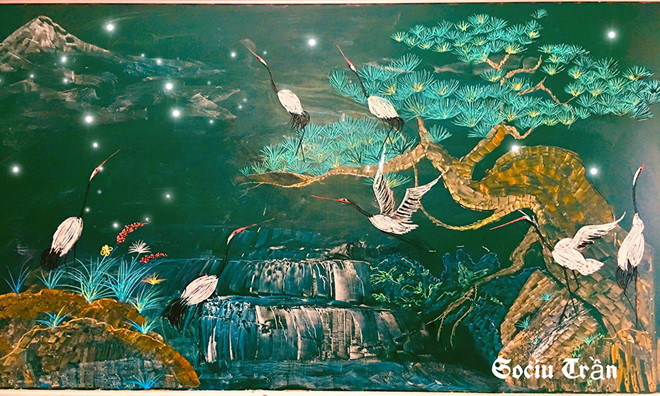 Bức tranh hạc bằng phấn khiến nhiều người mê đắm của cô giáo Lành.