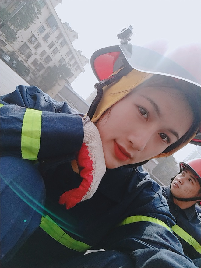 Nữ sinh hy vọng sẽ được cống hiến ở những vị trí phù hợp với khả năng và về lĩnh vực nghiên cứu.