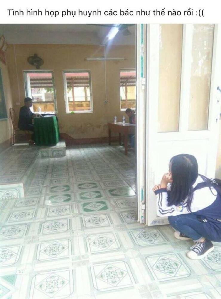 Lo lắng bồn chồn của dàn học sinh ngày họp.