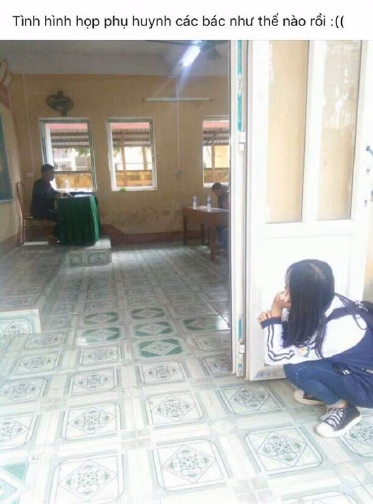 Lo lắng bồn chồn của dàn học sinh ngày họp.