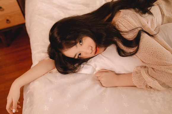 Vì vậy, sau khi theo học hệ trung cấp, khoa piano tại Nhạc viện TP. HCM, Duy Mạnh đã cho con gái sang Italia để tiếp tục học nhạc tại trường Cao đẳng Âm nhạc Saint Louis.