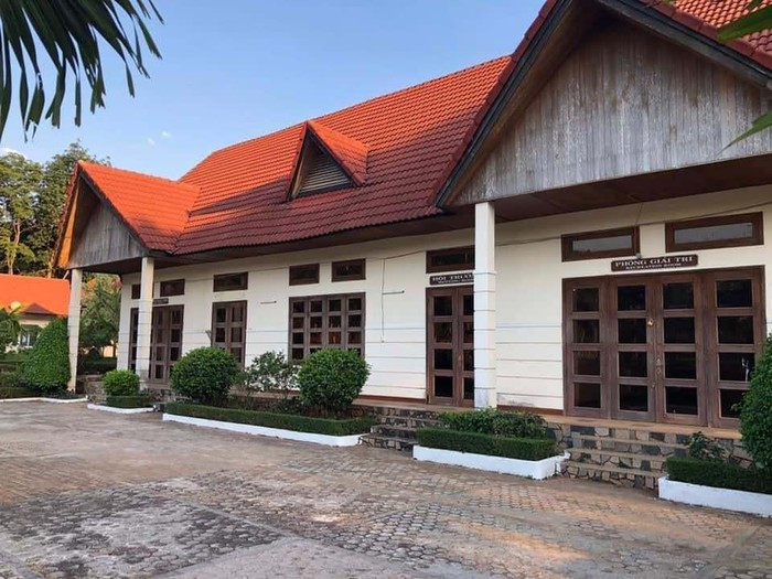 Tuyen thu Viet lam gi 