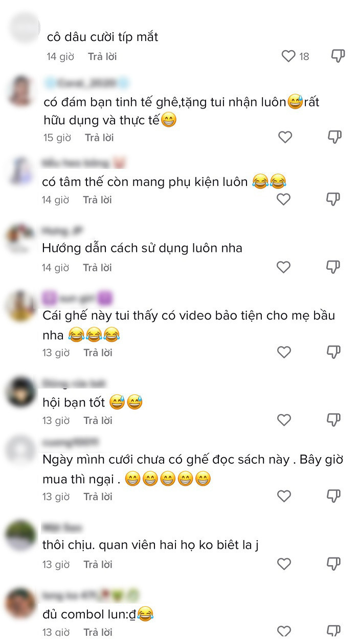 Tuy nhiên, một số ý kiến cũng cho rằng, hôn lễ là thời khắc thiêng liêng, trọng đại những món quà có phần tế nhị như vậy không nên tặng trước mặt quan viên hai họ.