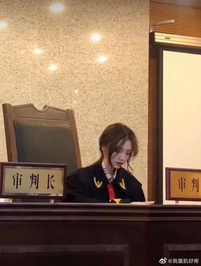 Sau khi diện mạo xinh đẹp của Á Nam được chia sẻ, đông đảo dân mạng lại càng thêm hào hứng.