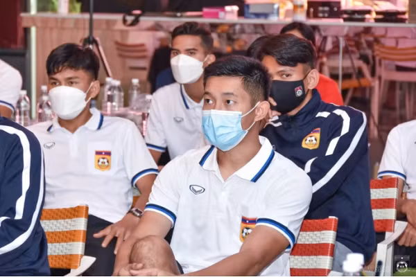 Thang nhe Lao, doi tuyen Viet Nam thi uy cac doi thu cung bang-Hinh-12